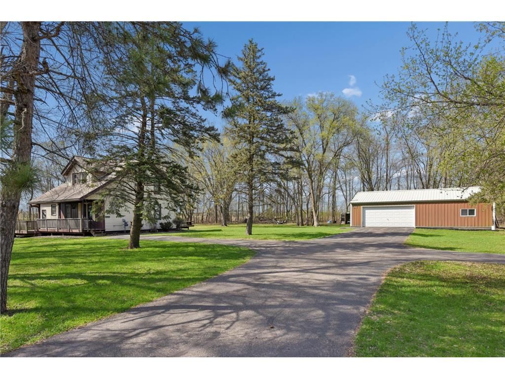 Photo of 944 70th AVENUE, Roberts, WI 54023 (MLS # 7059425)