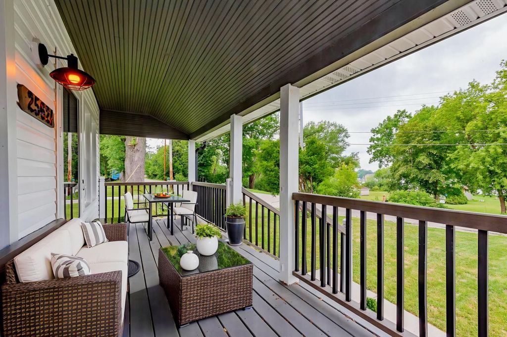 Photo of 25621 S Wind Lake ROAD, Waterford, WI 53185 (MLS # 1942645)