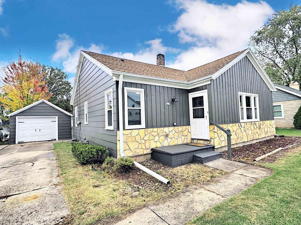 Photo of 310 W Ryan STREET, Brillion, WI 54110 (MLS # 50320118)