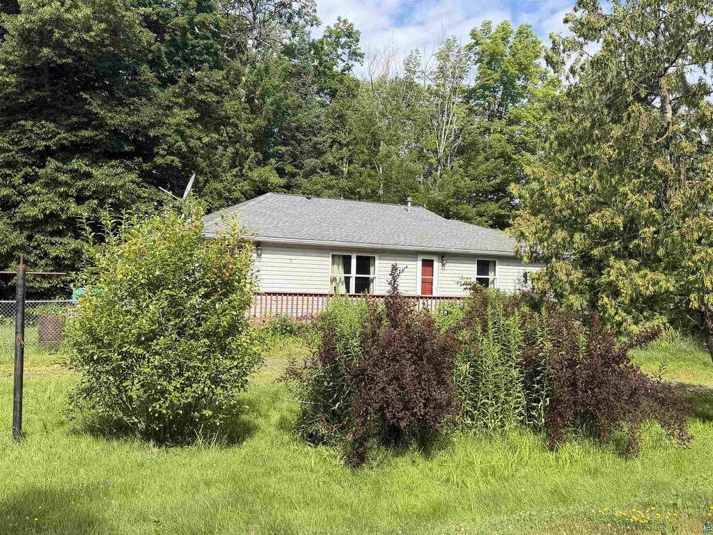 Photo of 4813 S Mill Loop ROAD, Maple, WI 54854 (MLS # 6126911)