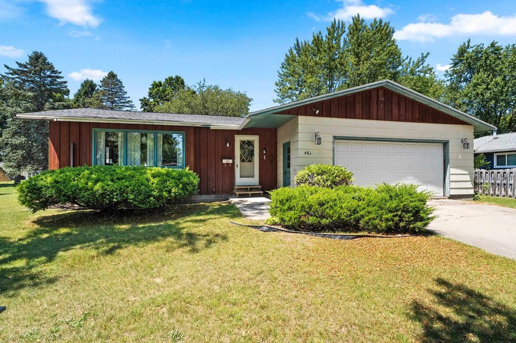 Photo of 461 Wells AVENUE, Peshtigo, WI 54157 (MLS # 50328711)