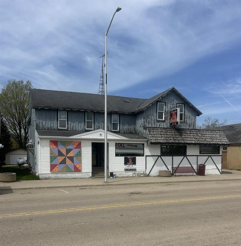 Photo of 1219 Main STREET, Gresham, WI 54128 (MLS # 50324843)