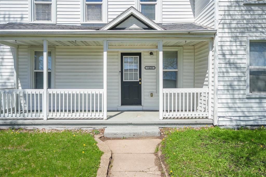 Photo of 1428 Bellevue AVENUE #2, Eau Claire, WI 54703 (MLS # 1600816)