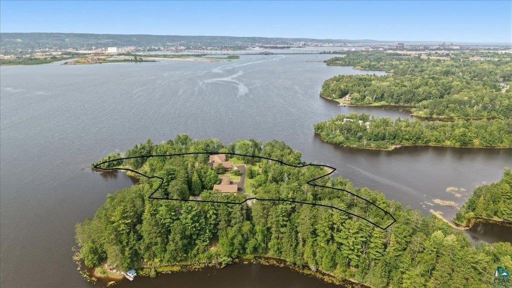 Photo of 16 Heron PLACE, Superior, WI 54880 (MLS # 6127363)
