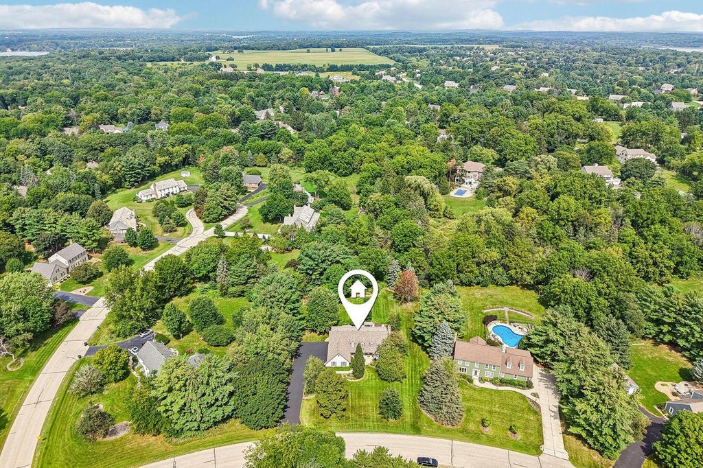Photo of 171 Birch ROAD, Delafield, WI 53018 (MLS # 1979481)