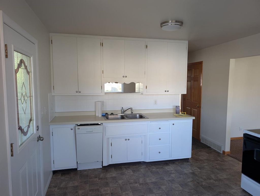 Photo of 1020 N 10th AVENUE, Wausau, WI 54401 (MLS # 22601954)