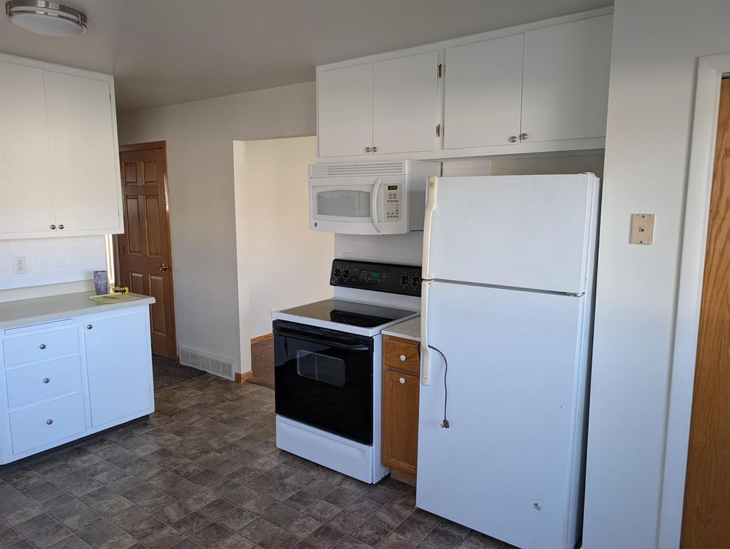 Photo of 1020 N 10th AVENUE, Wausau, WI 54401 (MLS # 22601954)