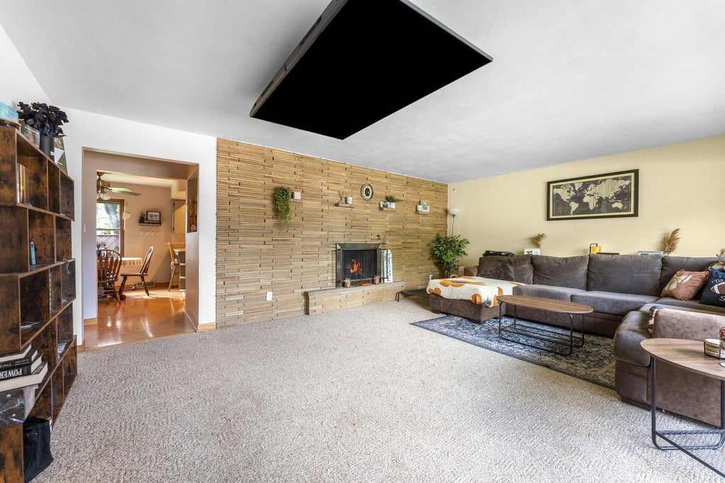 Photo of 5220 46th AVENUE, Kenosha, WI 53144 (MLS # 1982055)