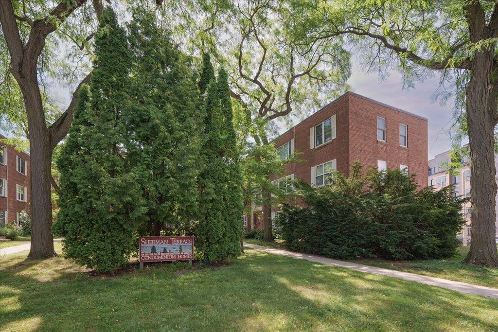 Photo of 37 Sherman TERRACE #3, Madison, WI 53704 (MLS # 2026594)