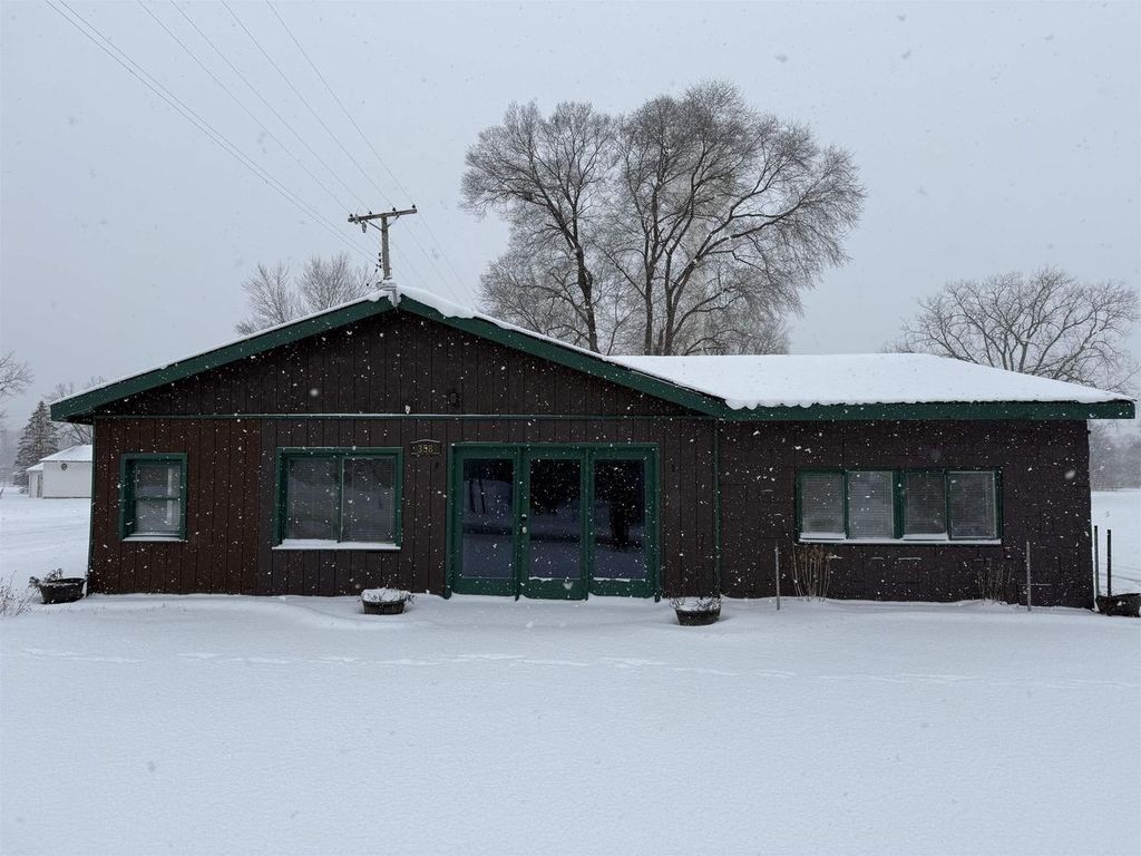 Photo of 358 S Oak STREET, Lone Rock, WI 53556 (MLS # 2015072)