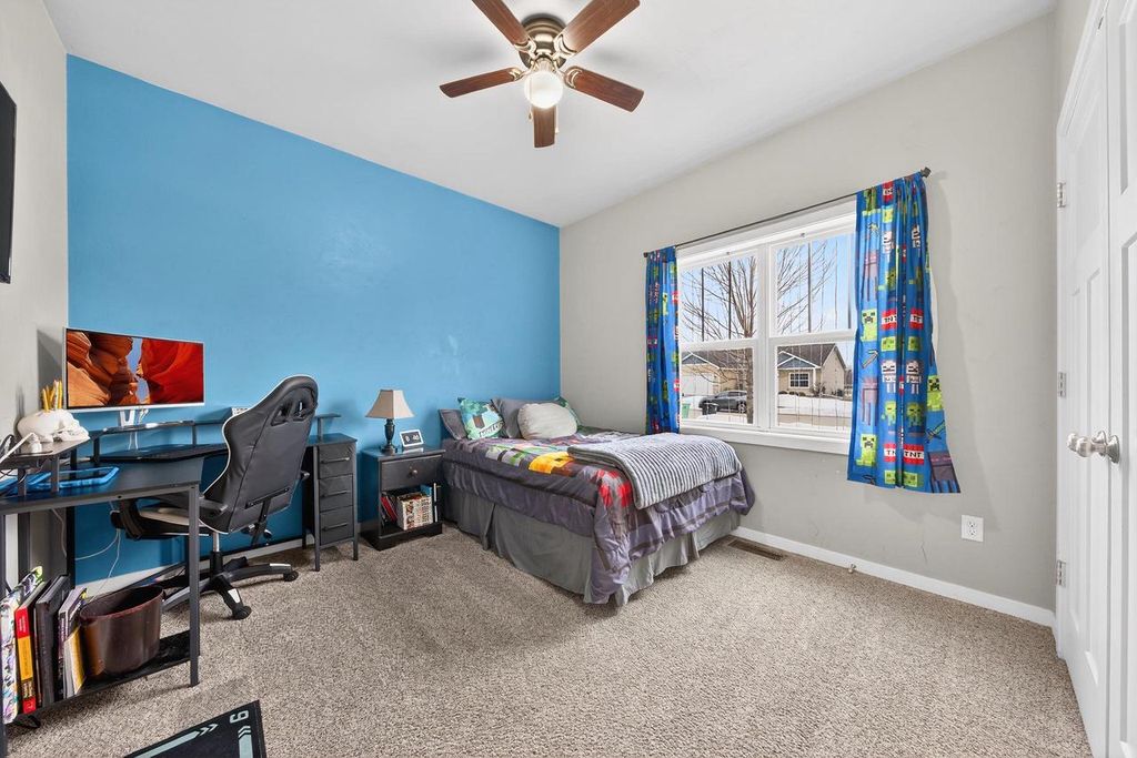 Photo of W6036 Zach STREET, Menasha, WI 54952 (MLS # 50322714)