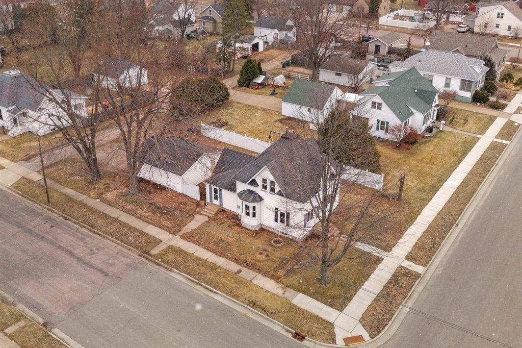 Photo of 1311 Oak STREET, Wisconsin Rapids, WI 54494 (MLS # 22601185)