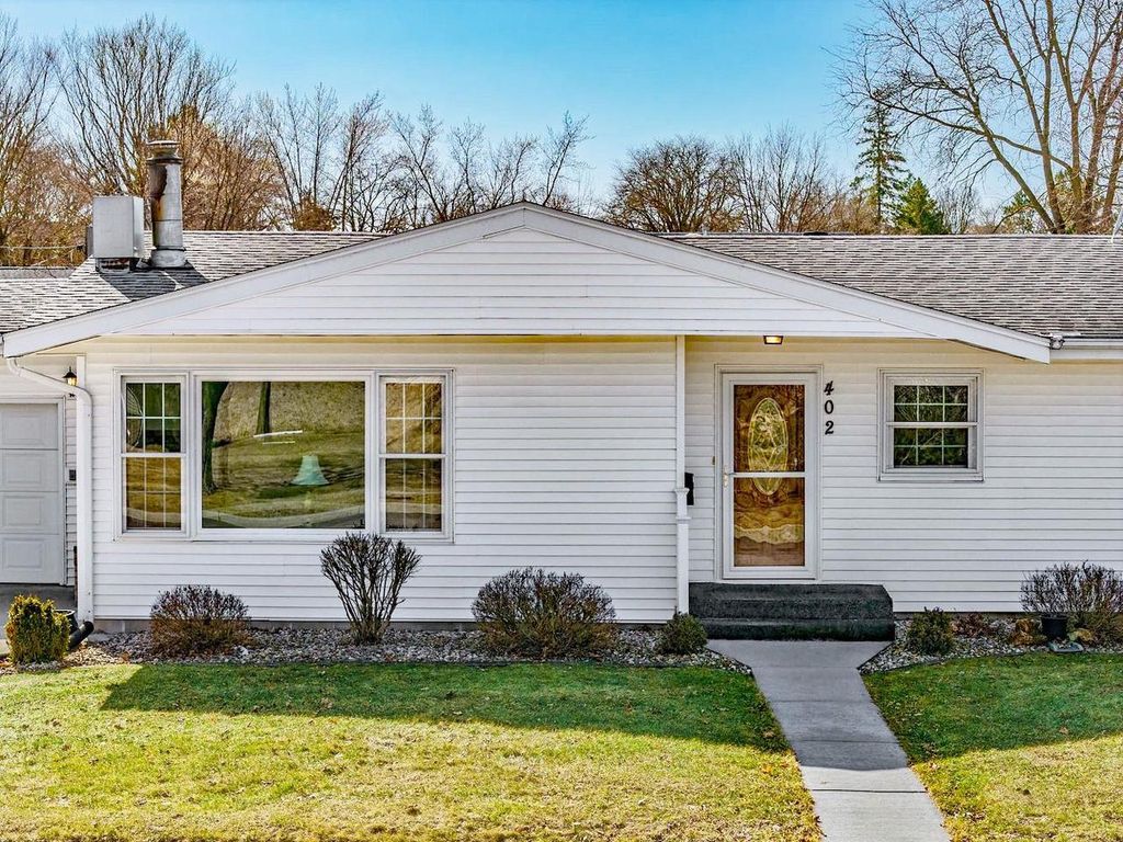 Photo of 402 Modern AVENUE, Reedsburg, WI 53959 (MLS # 2018781)