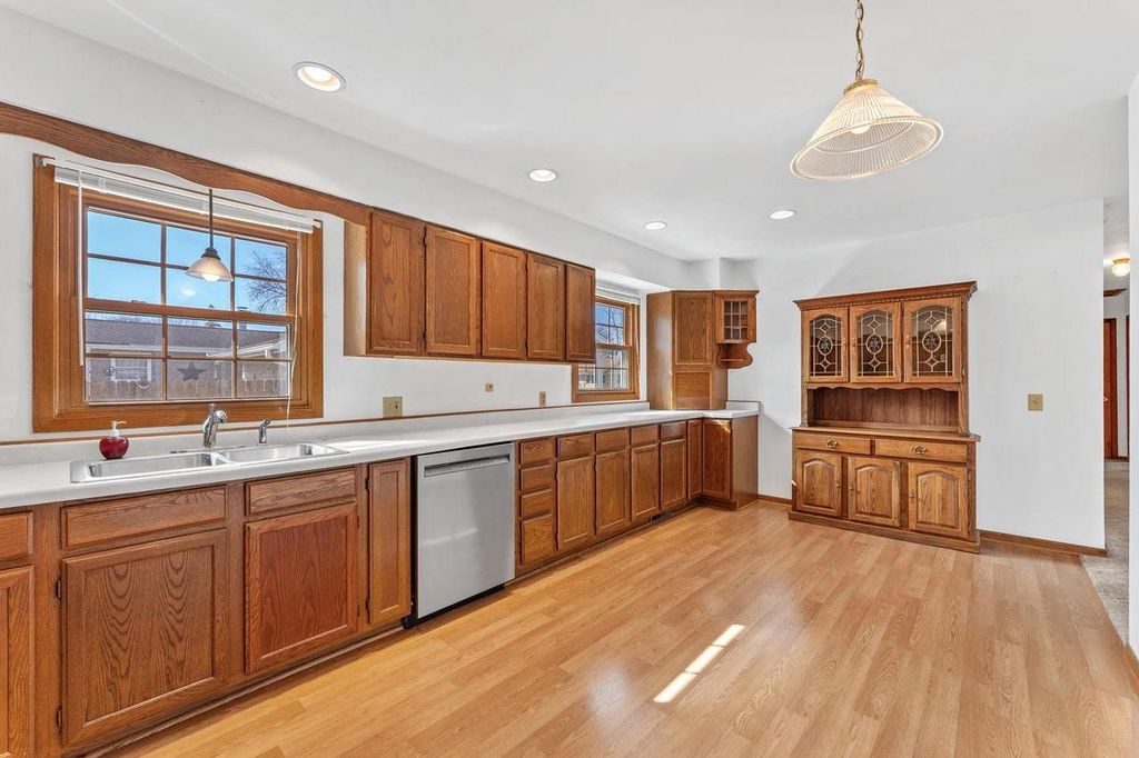 Photo of 402 Modern AVENUE, Reedsburg, WI 53959 (MLS # 2018781)