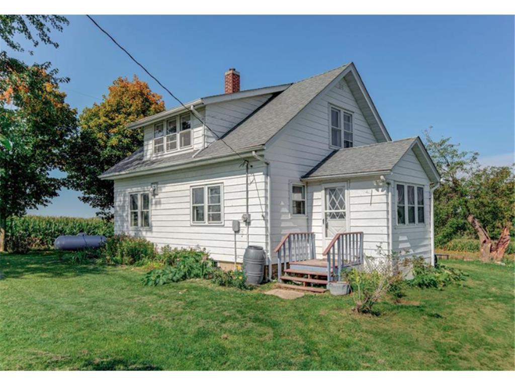 Photo of W3290 County Road G, Elmwood, WI 54740 (MLS # 7136191)