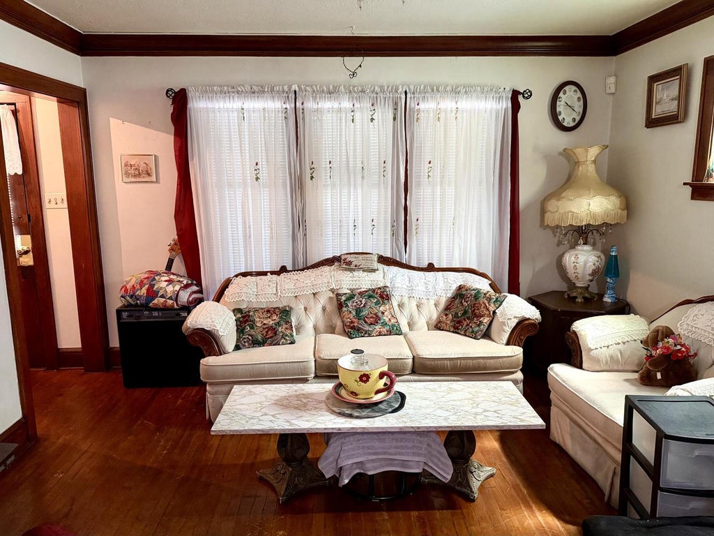 Photo of 3919 N 15th STREET, Milwaukee, WI 53206 (MLS # 1980323)