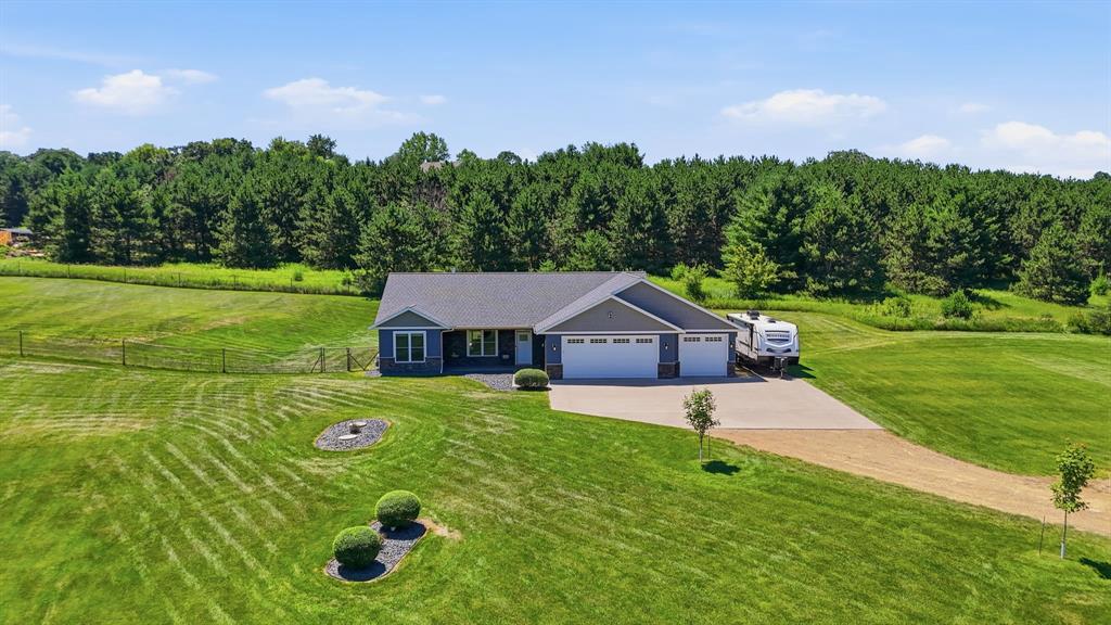 Photo of 911 67th AVENUE, Hudson, WI 54016 (MLS # 1603301)