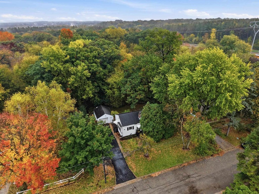 Photo of 1501 Winslow LANE, Madison, WI 53711 (MLS # 2029218)