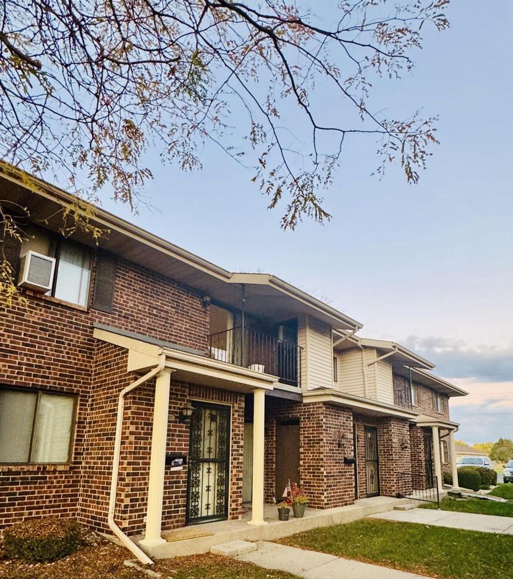 Photo of 7209 57th AVENUE #202, Kenosha, WI 53142 (MLS # 1941442)