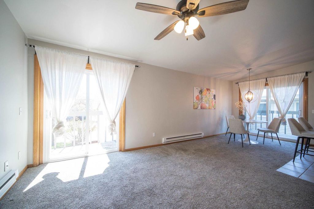 Photo of 1105 McKenna BOULEVARD #G, Madison, WI 53719 (MLS # 2021469)