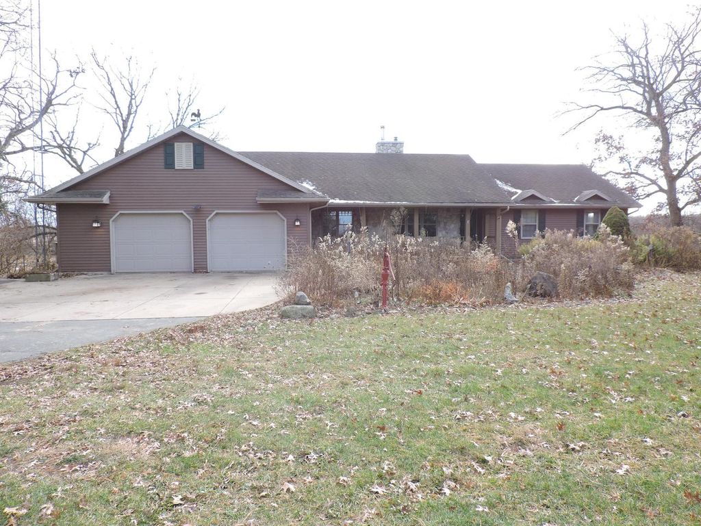 Photo of W9007 County Road C, Cambridge, WI 53523 (MLS # 1944177)