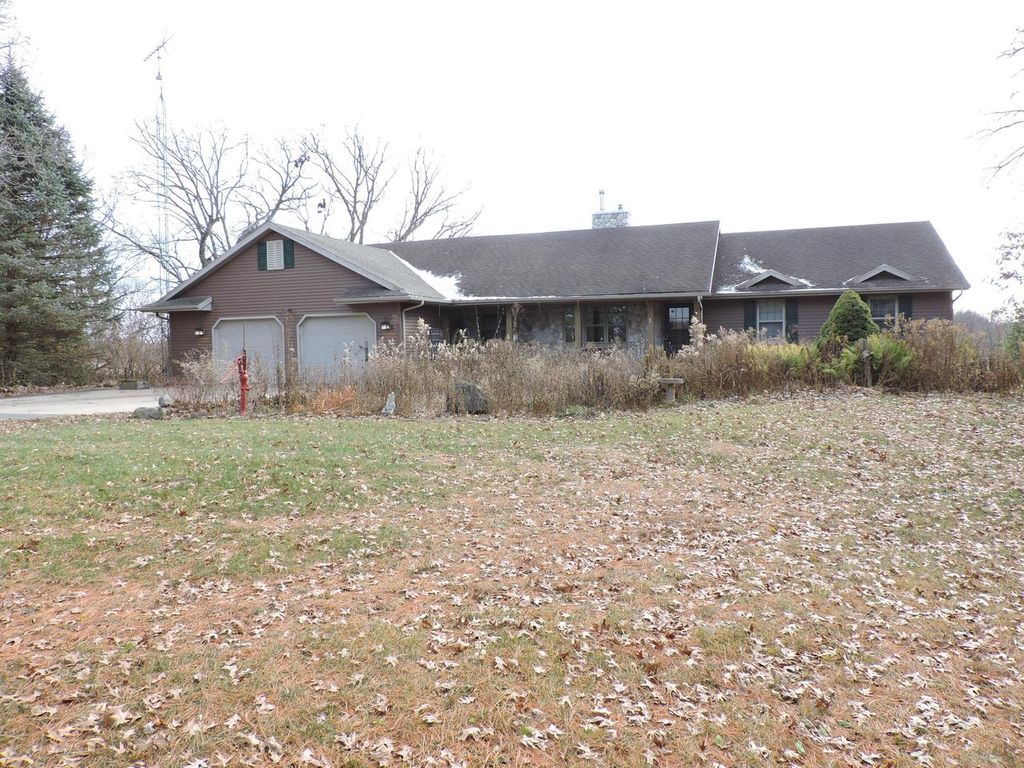 Photo of W9007 County Road C, Cambridge, WI 53523 (MLS # 1944177)