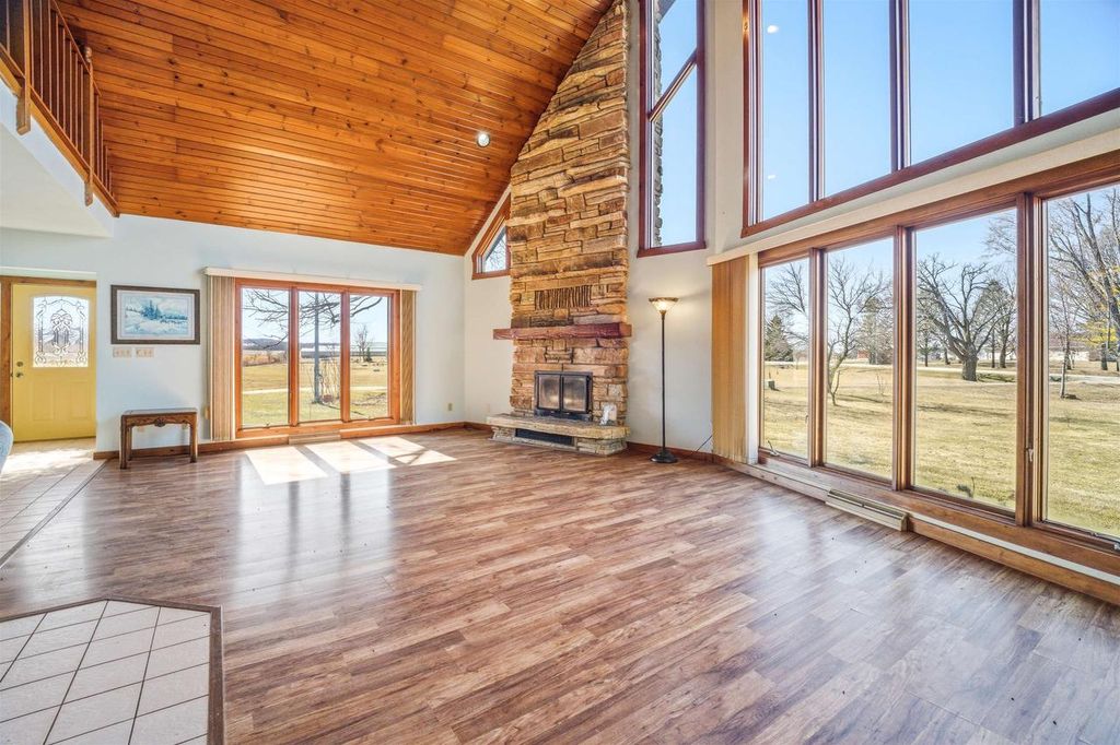 Photo of N4640 Lakeshore DRIVE, Chilton, WI 53014 (MLS # 50322245)
