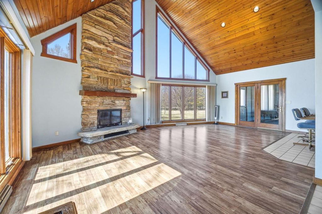 Photo of N4640 Lakeshore DRIVE, Chilton, WI 53014 (MLS # 50322245)