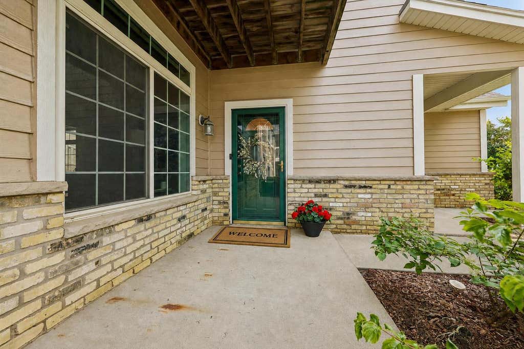 Photo of 1038 River Place BOULEVARD #7, Waukesha, WI 53189 (MLS # 1976198)