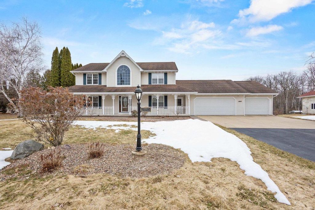 Photo of 2443 Ravine COURT, Green Bay, WI 54313 (MLS # 50322874)
