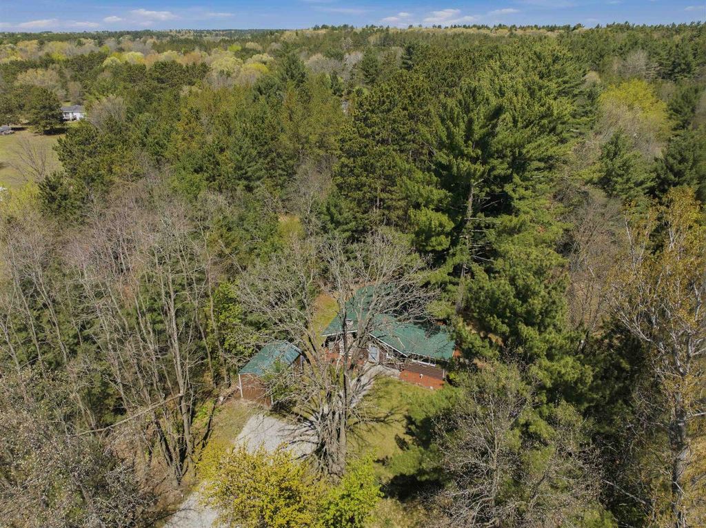 Photo of 1148 N Gale DRIVE, Wisconsin Dells, WI 53965 (MLS # 2023004)
