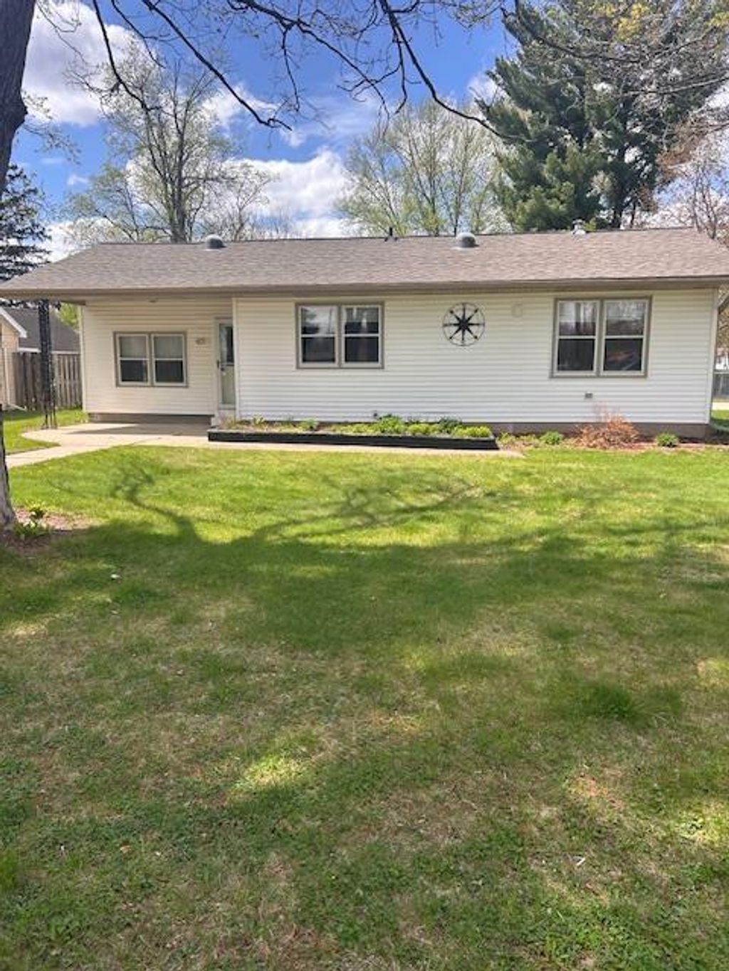 Photo of 401 E 6th AVENUE, Brodhead, WI 53520 (MLS # 2013482)