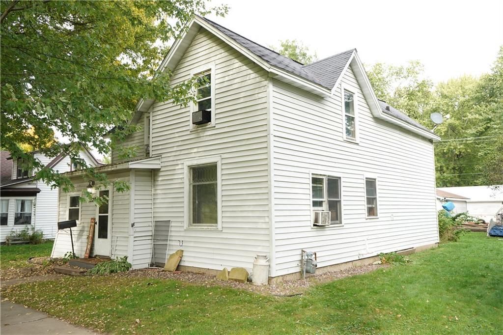 Photo of 1320 Douglas STREET, Menomonie, WI 54751 (MLS # 1596054)