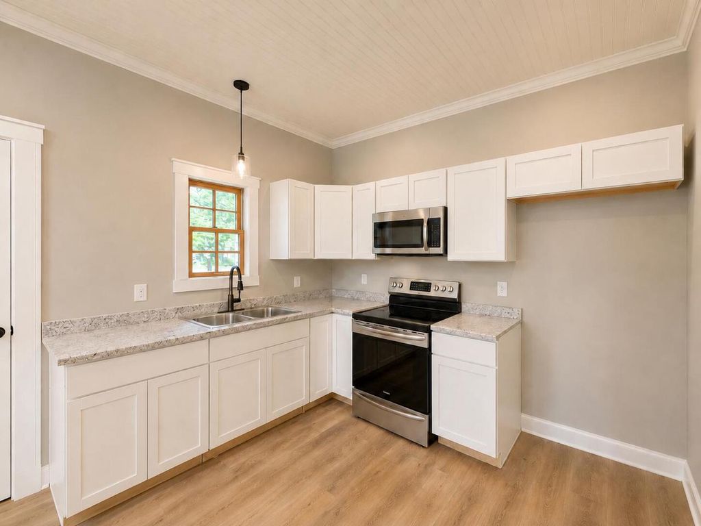 Photo of 709 Wolcott STREET, Sparta, WI 54656 (MLS # 1970131)