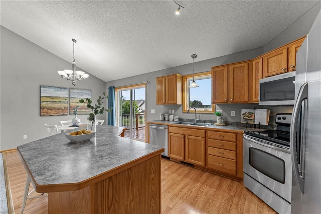 Photo of 1337 Eagle COURT, New Richmond, WI 54017 (MLS # 1597155)