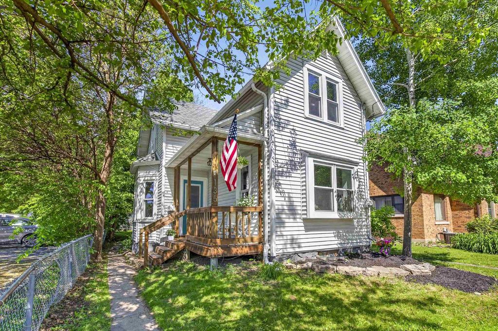 Photo of 135 N Story STREET, Appleton, WI 54915 (MLS # 50326406)