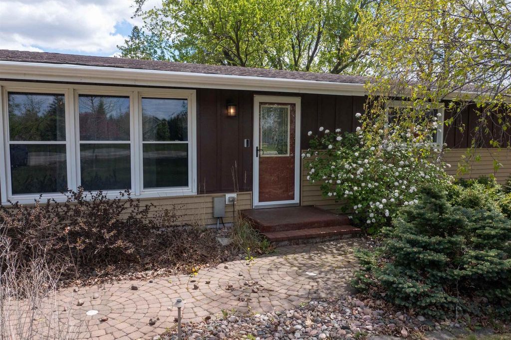 Photo of N5517 County Road K, Fond Du Lac, WI 54937 (MLS # 50325089)