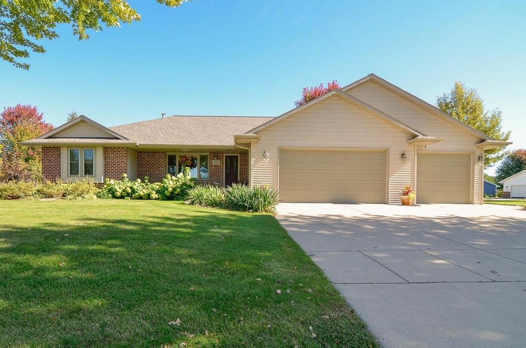 Photo of 1520 Inspiration AVENUE, New Franken, WI 54229 (MLS # 50333965)