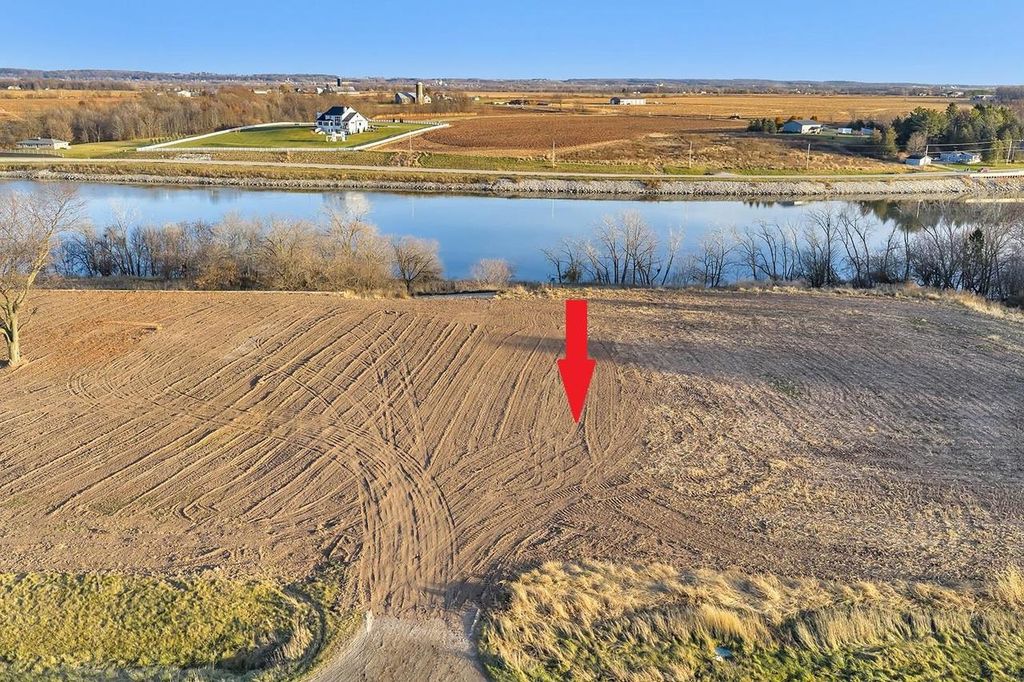 Photo of 4325 Lost Dauphin ROAD, De Pere, WI 54115 (MLS # 50324409)