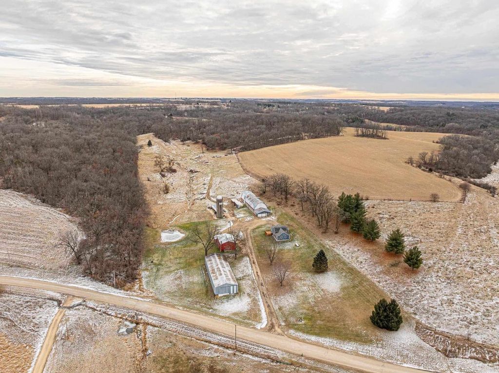 Photo of 1693 Sawmill ROAD, Blanchardville, WI 53516 (MLS # 2015070)