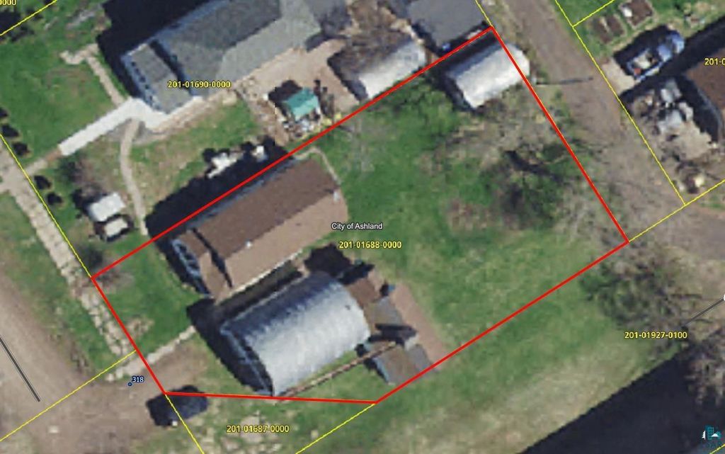 Photo of 318 2nd Ave E, Ashland, WI 54806 (MLS # 6124687)