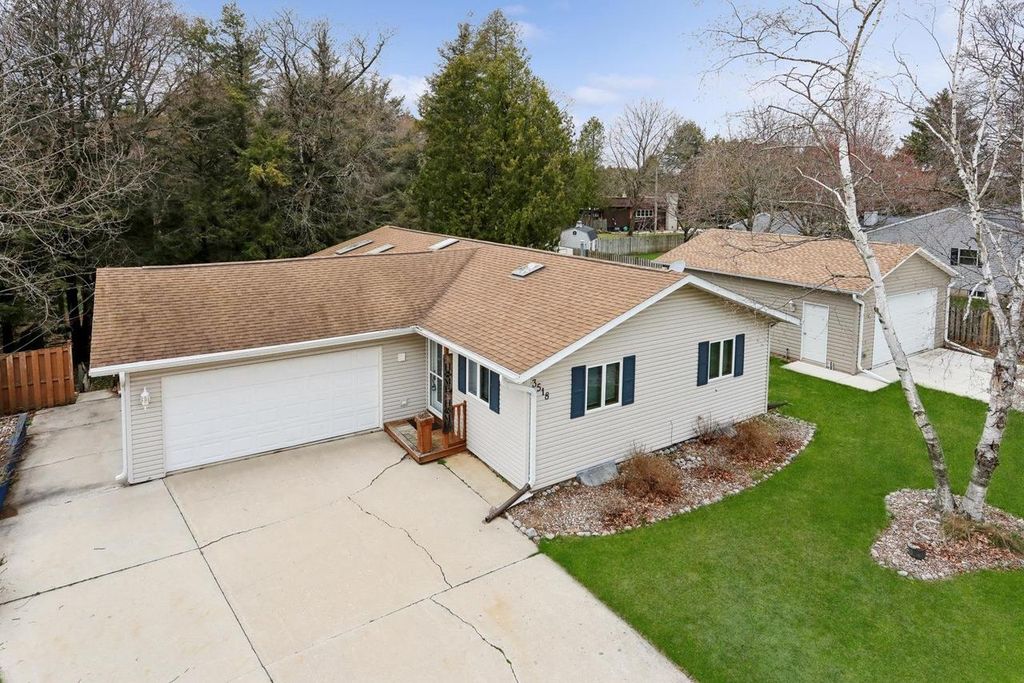 Photo of 3518 Columbus STREET, Two Rivers, WI 54241 (MLS # 50323911)