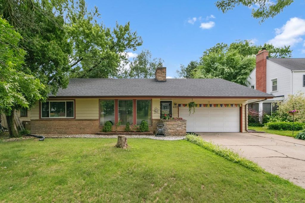 Photo of 4301 Odana ROAD, Madison, WI 53711 (MLS # 2009988)