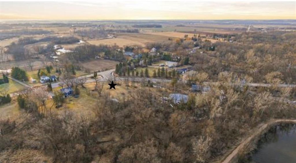 Photo of 2772 State Rd 116 St, Omro, WI 54963 (MLS # 50323024)