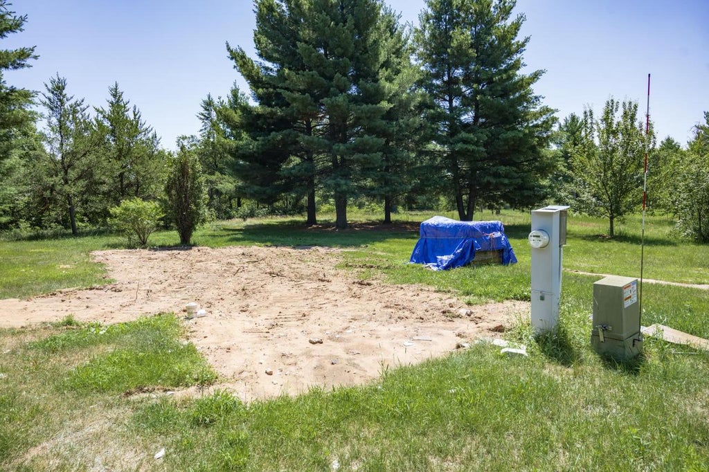 Photo of 823 County Road C, Hancock, WI 54943 (MLS # 2028457)