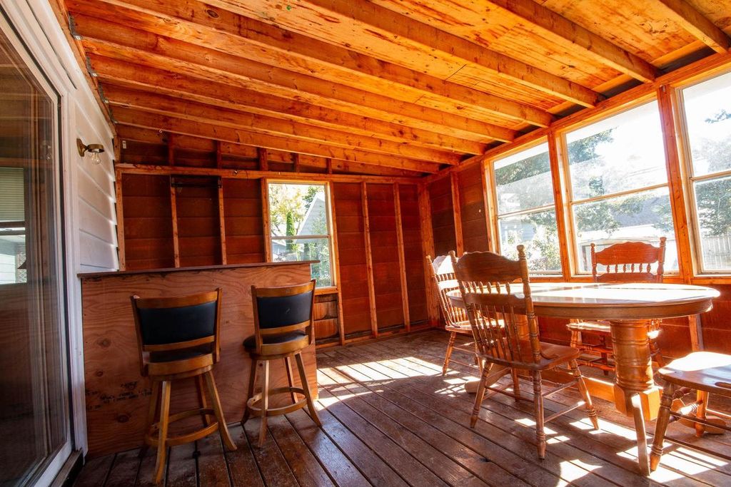 Photo of 1412 Craig AVENUE, Janesville, WI 53545 (MLS # 2015077)