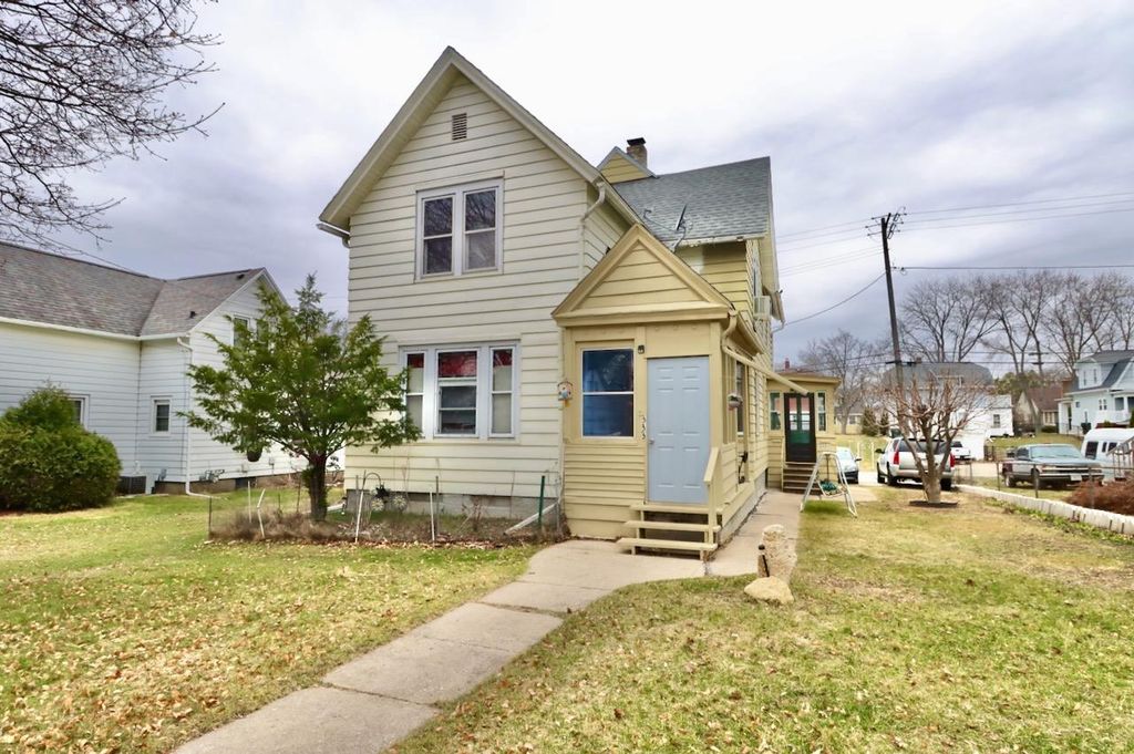 Photo of 333 Robert STREET, Fort Atkinson, WI 53538 (MLS # 2019443)