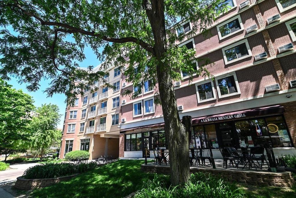 Photo of 333 W Mifflin STREET #3170, Madison, WI 53703 (MLS # 2023480)