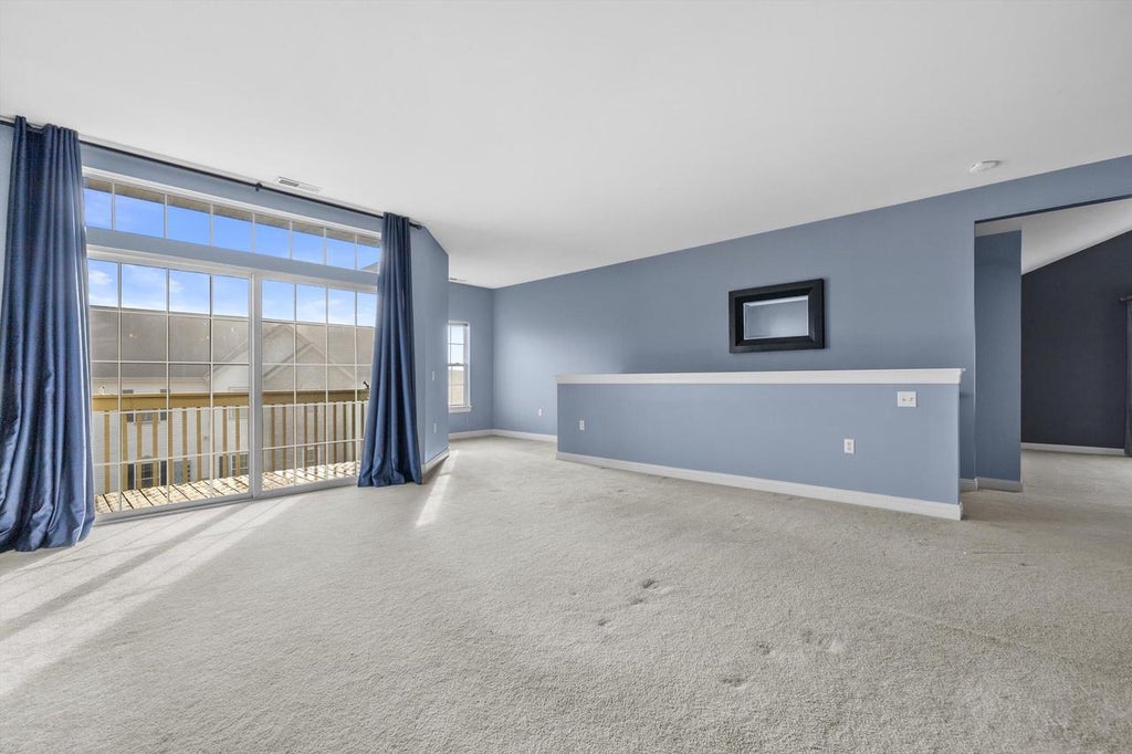 Photo of 981 Hastings COURT #202, Racine, WI 53406 (MLS # 1985571)