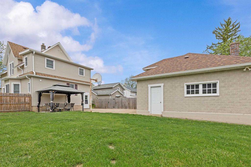 Photo of 228 Chatham STREET, Janesville, WI 53548 (MLS # 2023750)